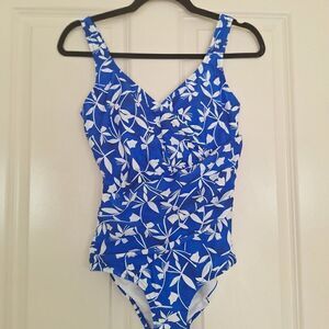 Seekers  Blue Floral One Piece‎ Swimsuit size 8